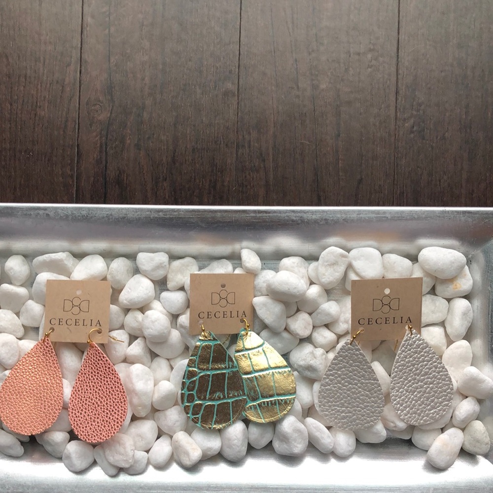 Handmaid earrings